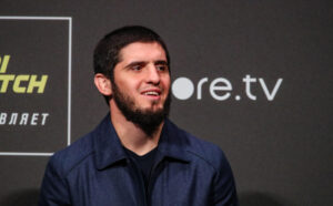 mahachev-rasskazal-s-kem-by-hotel-provesti-sledujushhij-boj-v-ufc-cf8a78d.jpg